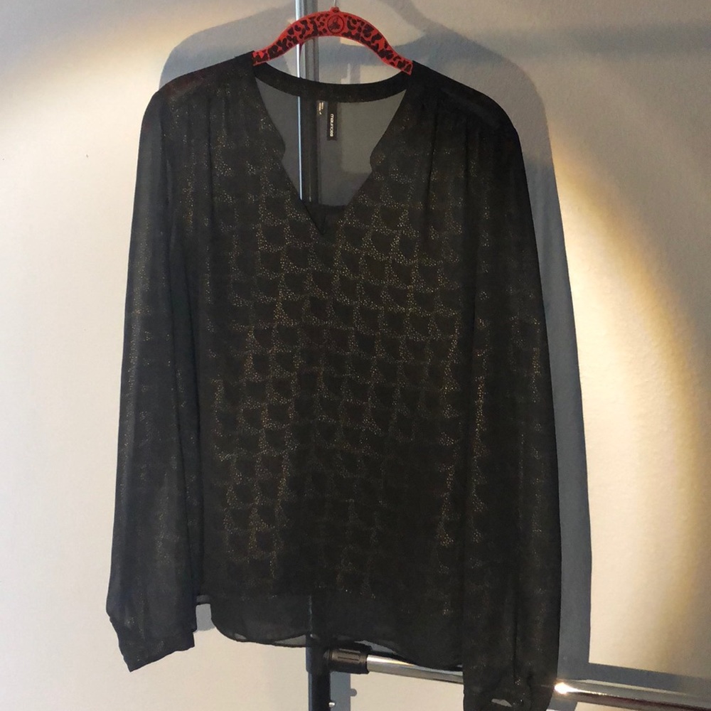 Black and gold long sleeve blouse